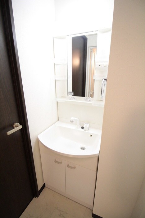 物件内観写真10　(洗面)