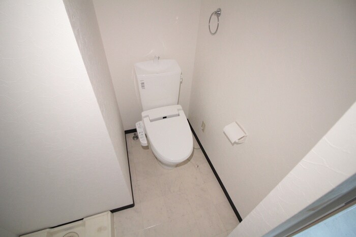 物件内観写真11　(トイレ)