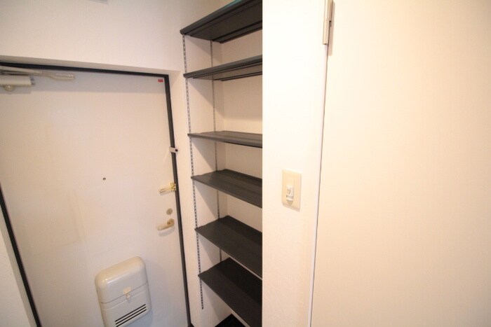 物件内観写真13　(靴箱)