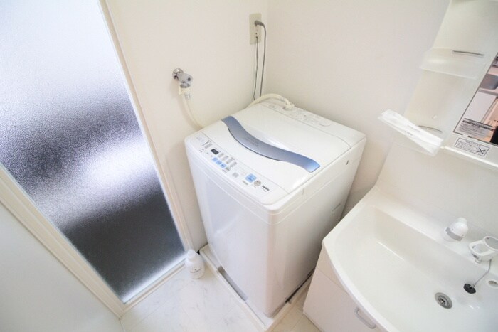 物件内観写真22　(洗濯機置場)