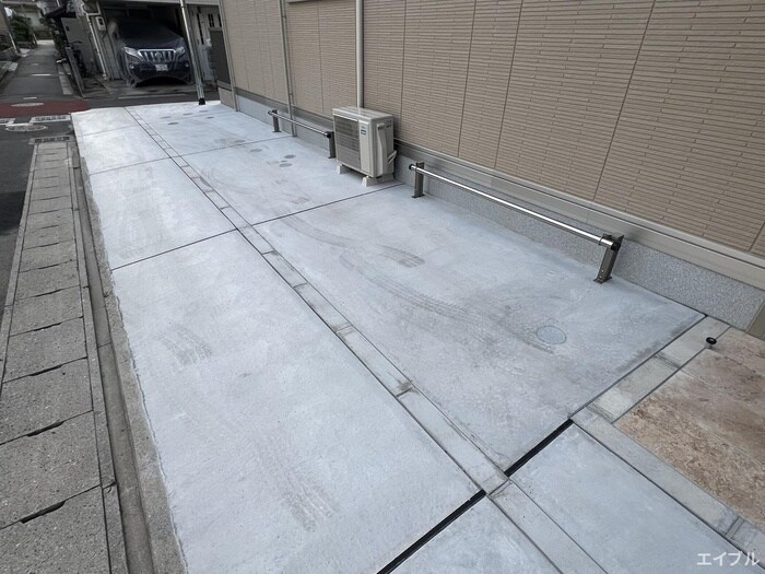 物件外観写真5　(駐輪場)