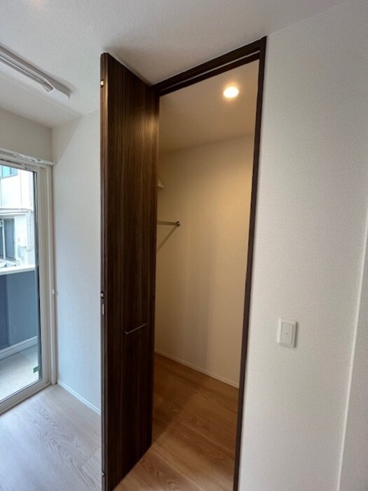 物件内観写真13　(収納)