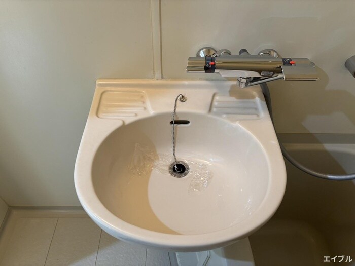 物件内観写真11　(洗面)