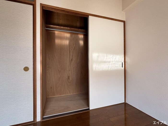 物件内観写真13　(収納)