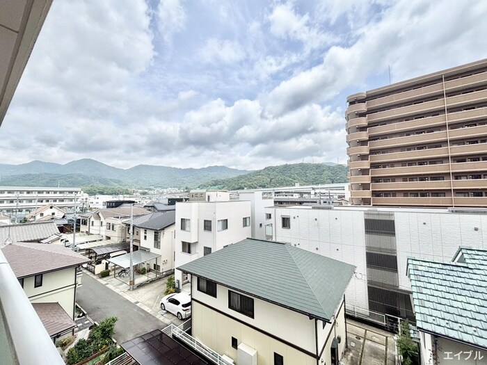 物件内観写真15　(室内からの展望)