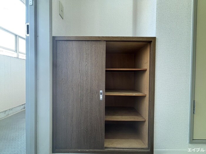 物件内観写真18　(靴箱)
