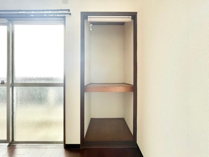 物件内観写真13　(収納)