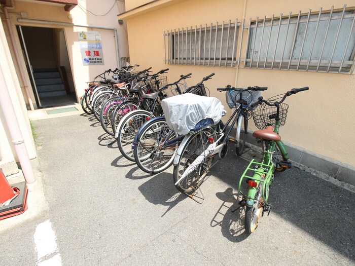 物件外観写真3　(その他)