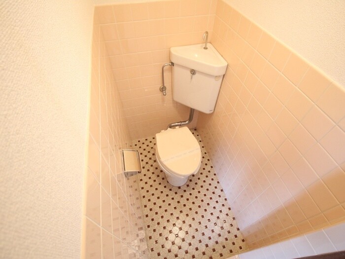 物件内観写真10　(トイレ)