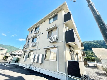 フェリーチェ亀山A棟外観写真