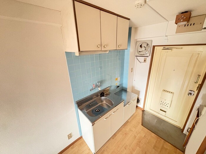 物件内観写真8　(キッチン)