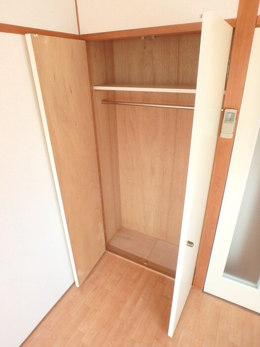 物件内観写真12　(収納)