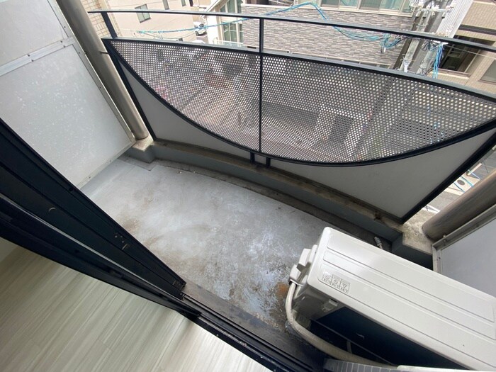 物件内観写真12　(ベランダ・バルコニー)