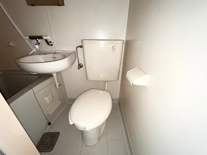 物件内観写真17　(トイレ)