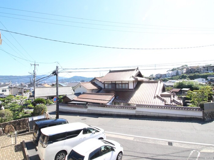 物件内観写真22　(室内からの展望)