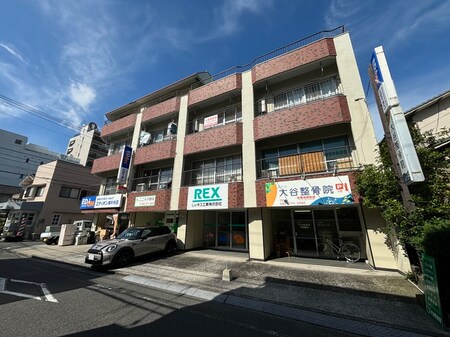 山崎ビル外観写真
