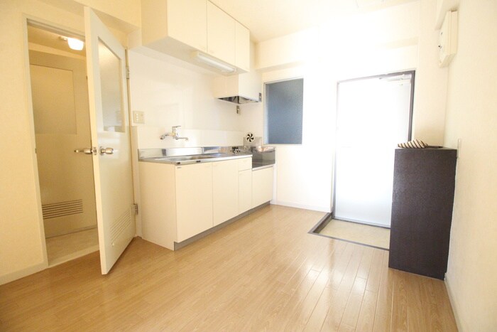 物件内観写真17　(居室)