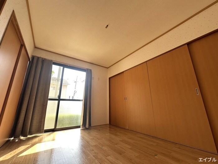 物件内観写真7　(居室)