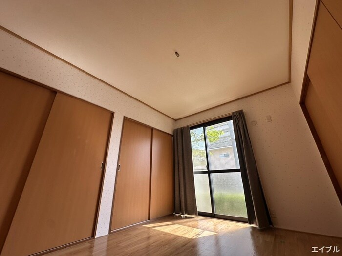 物件内観写真19　(居室)