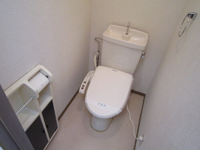 物件内観写真11　(トイレ)