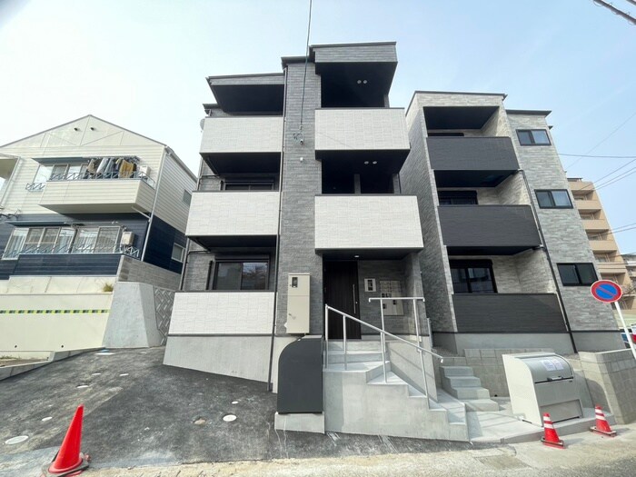 物件外観写真1　(外観写真)