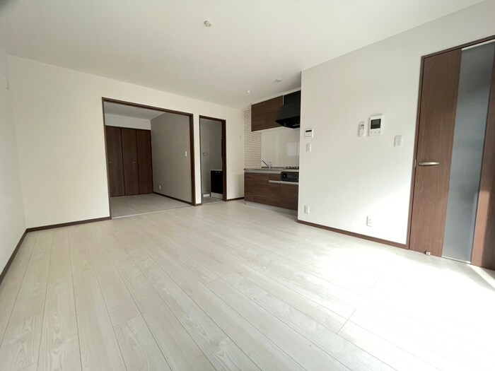 物件内観写真7　(居室)