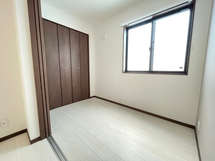 物件内観写真17　(居室)