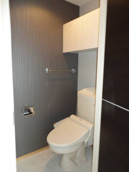 物件内観写真7　(トイレ)