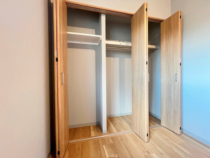 物件内観写真10　(収納)