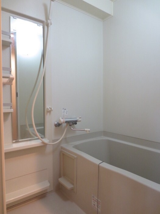 物件内観写真8　(バス／シャワールーム等)