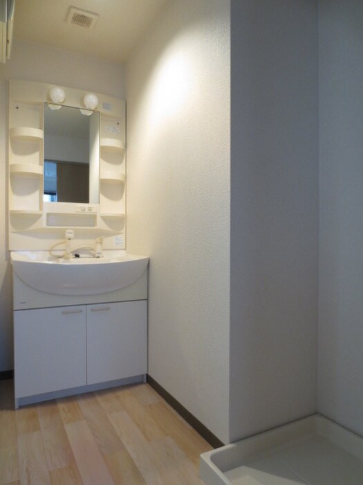 物件内観写真10　(洗面)