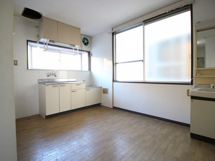 物件内観写真11　(居室)