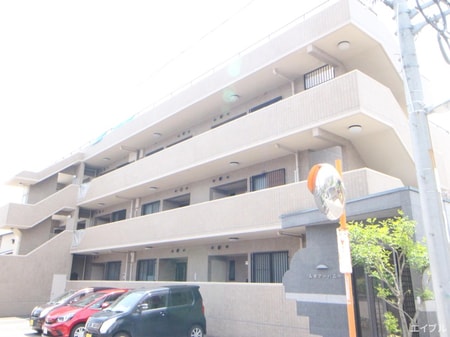 高田ア－バニ－(3F)外観写真