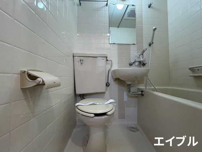 物件内観写真12　(トイレ)