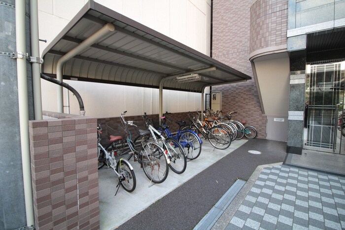 グラシア幟町の駐輪場