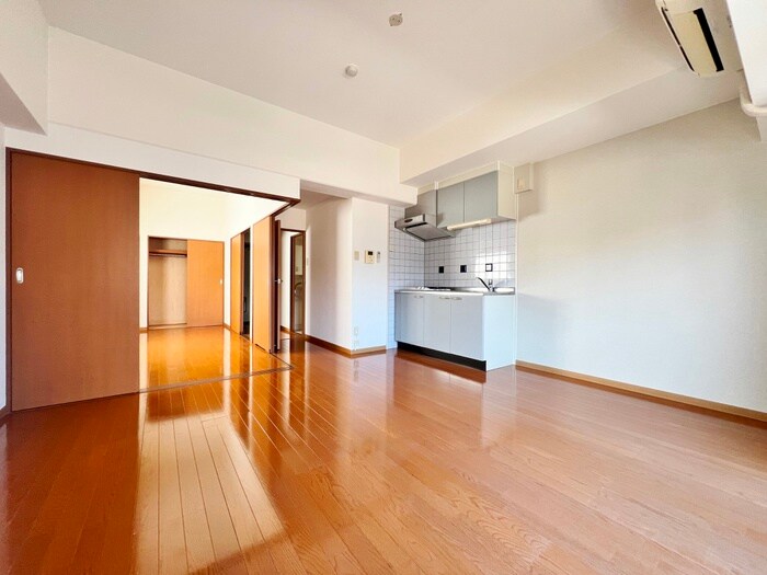 物件内観写真7　(居室)