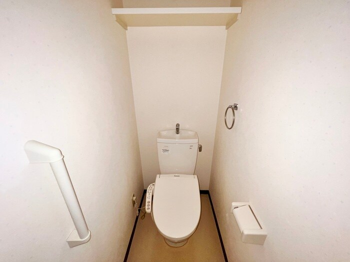 物件内観写真10　(トイレ)