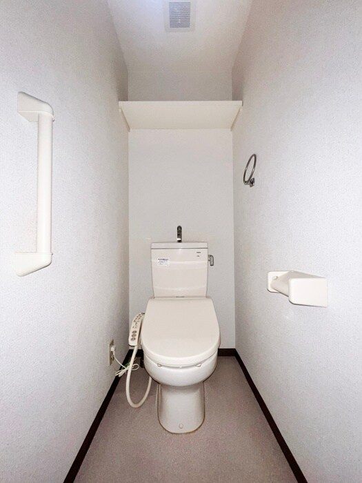 物件内観写真10　(トイレ)