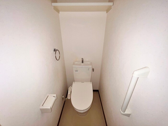 物件内観写真10　(トイレ)