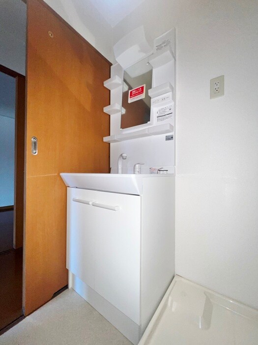 物件内観写真11　(洗面)