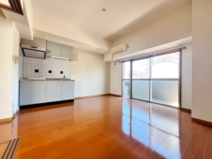 物件内観写真19　(居室)