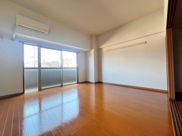 物件内観写真19　(居室)