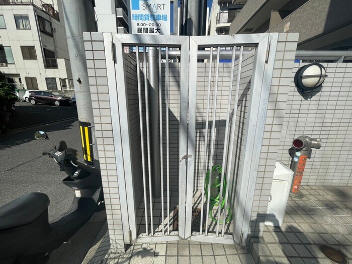 物件外観写真4　(建物設備)