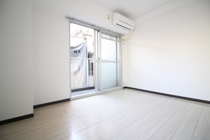 物件内観写真15　(居室)