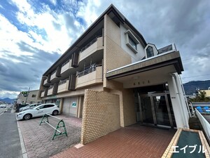 高東ビル外観写真