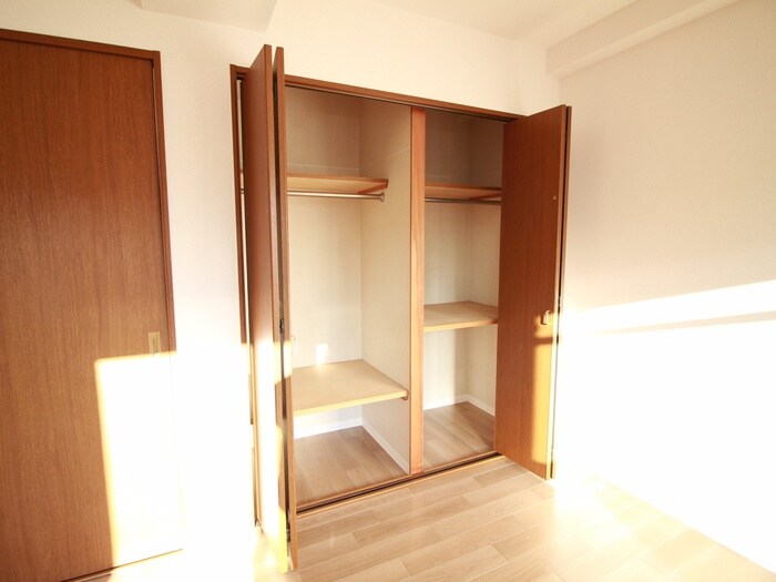 物件内観写真9　(収納)