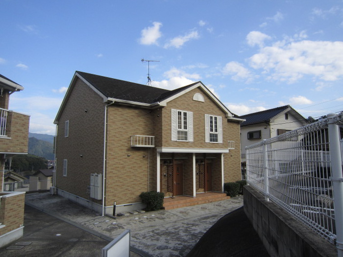 グッディ亀山Ｂ棟