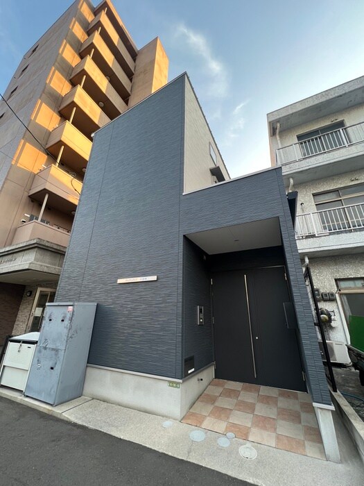 物件外観写真1　(外観写真)