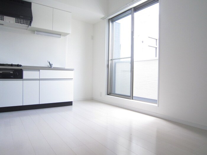 物件内観写真6　(居室)