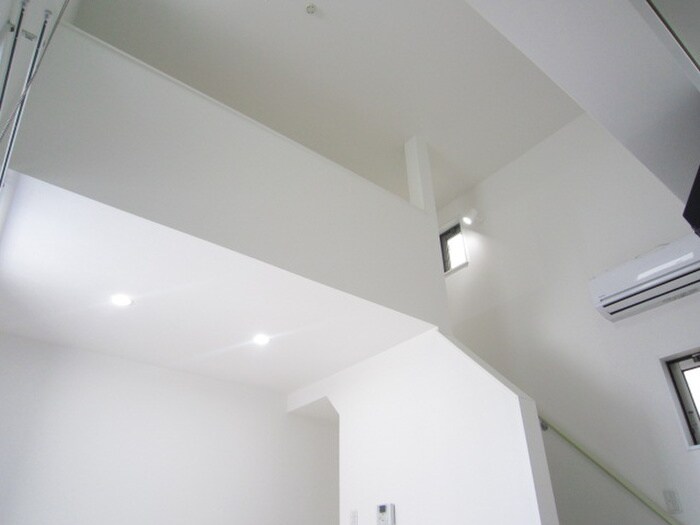 物件内観写真13　(室内からの展望)